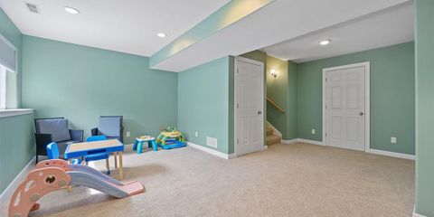 20-163 77 N Park Ridge.jpg