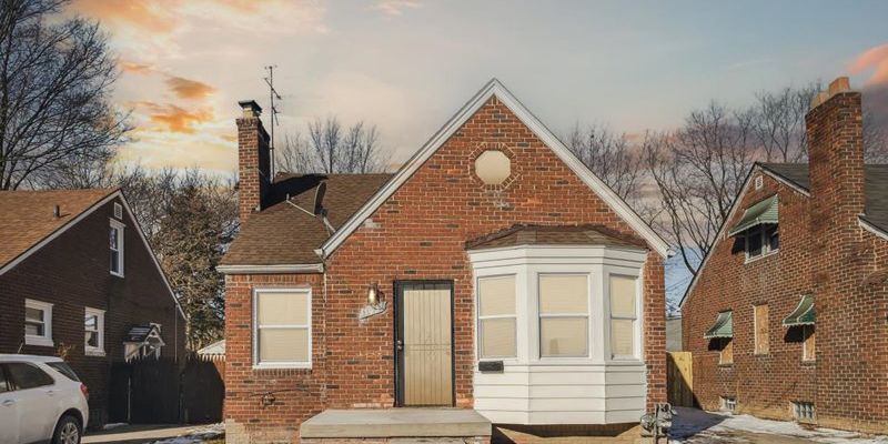 Detroit House: 11659 Beaconsfield St