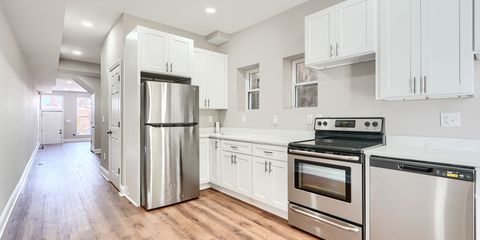 2004 Homewood Ave (8).jpg 2004 Homewood Ave (8).jpg