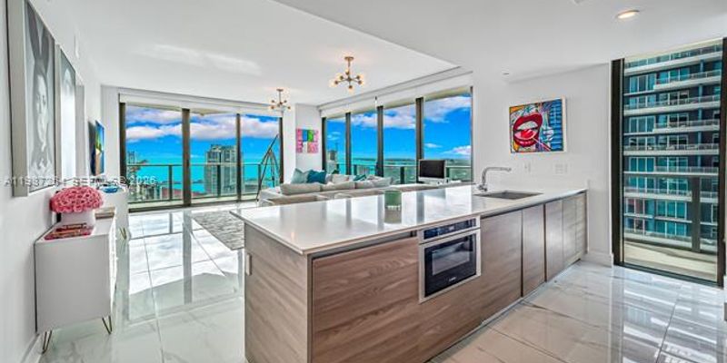 Miami Condo: 1300 S Miami Ave