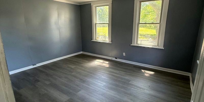 Cleveland House: 3447 E 70th St