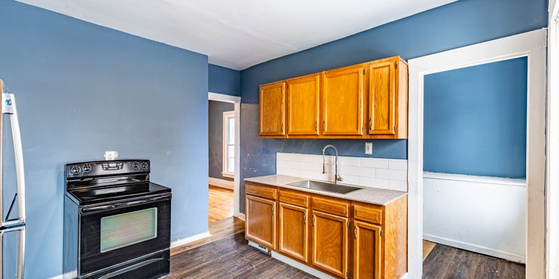 Rochester Apartment: 292 Reynolds Street