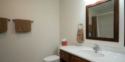 bathroom_1200.jpg