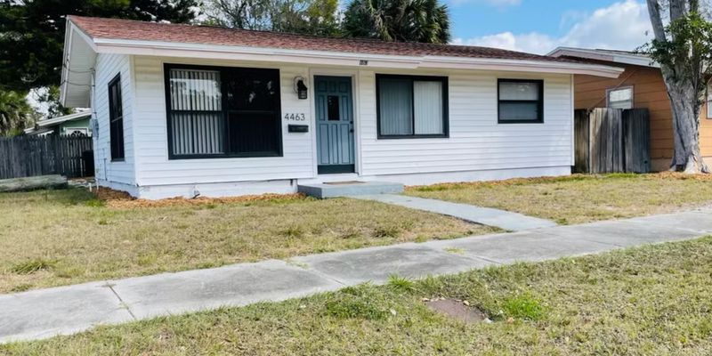 St. Petersburg House: 4463 Emerson Ave S