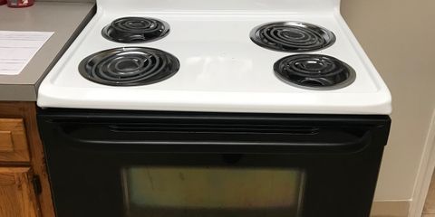 oven apt 1.jpg