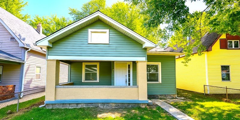 Indianapolis House: 321 Harlan St