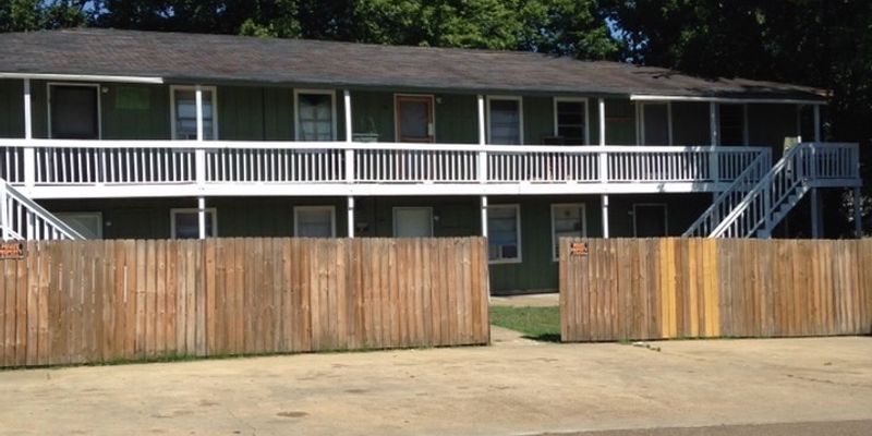 Grenada Apartment: Lynch St