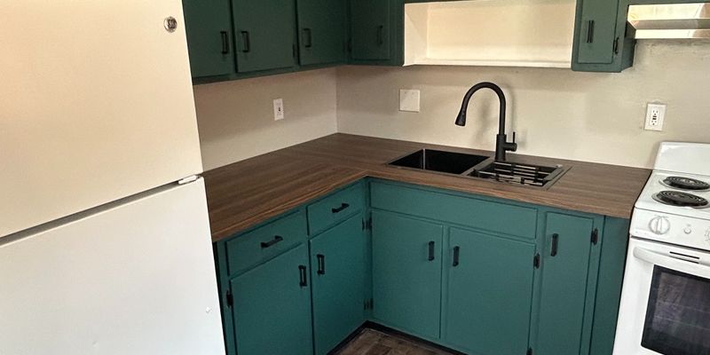 Louisville Apartment: 3712 Noblitt Dr