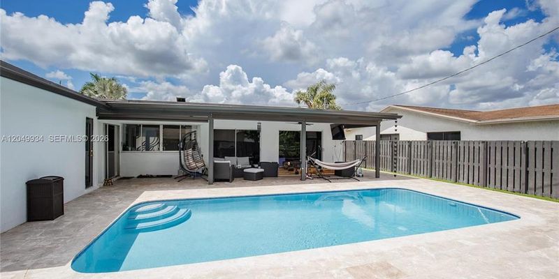 Sunrise House: 12021 NW 29th Pl