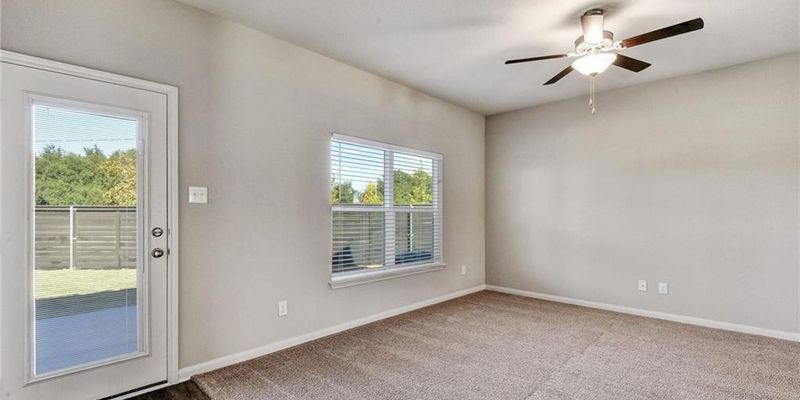 Liberty Hill House: 101 Mount Vernon Way