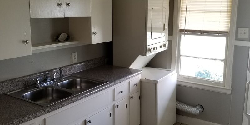 Memphis Multiplex: 38 S Bingham St