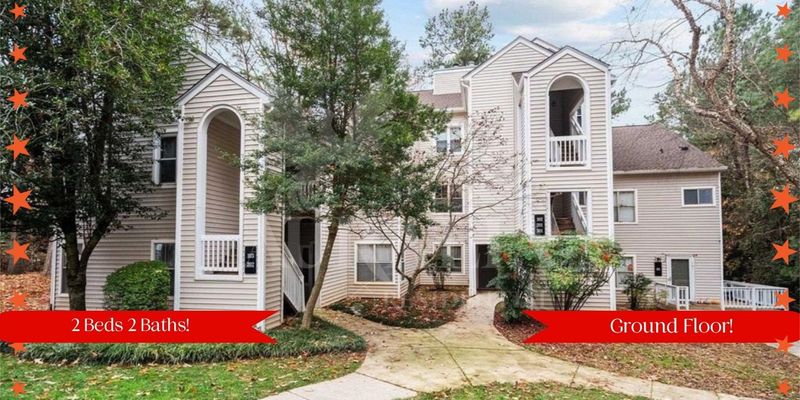 Raleigh House: 6121 Sunpointe Dr