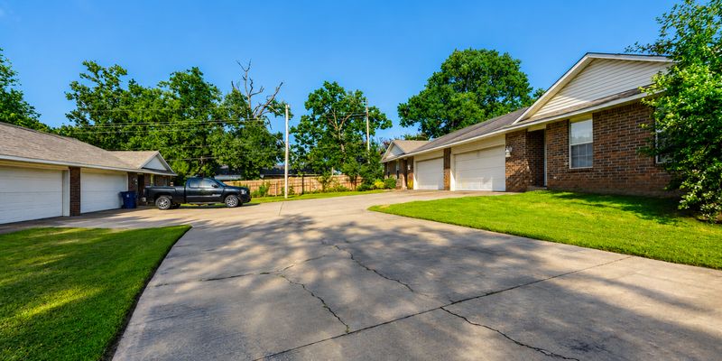 Fort Smith Multiplex: 134 N 49th St