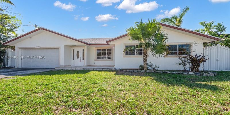 Miami House: 10620 SW 146th Ct