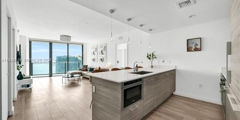 Miami Apartment: 1300 S Miami Ave