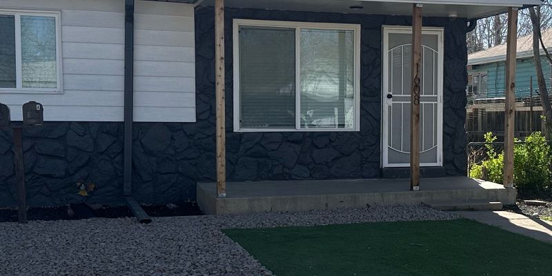 Aurora Multiplex: 1608 Kingston St Unit A