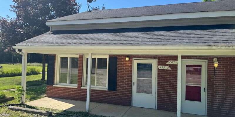 Belleville Apartment: 46465 Willis Rd