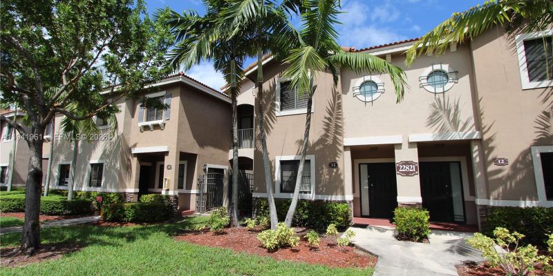 Cutler Bay House: 22821 SW 88th Pl