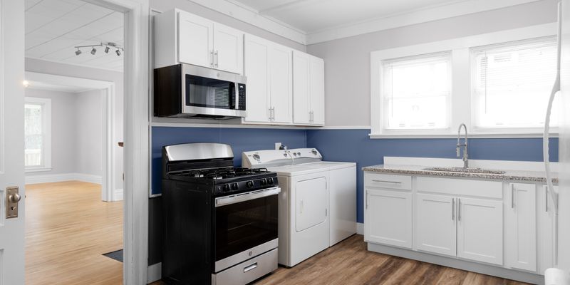 Watertown Apartment: 707 Academy St