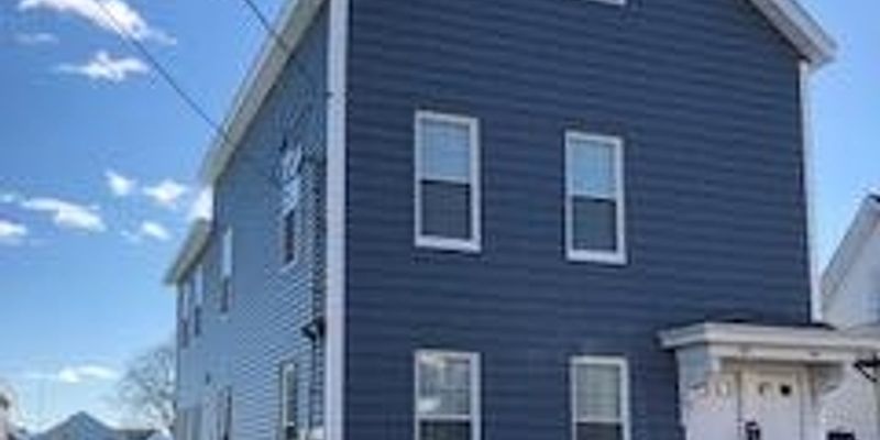 Lowell Apartment: 112 Butterfield Street