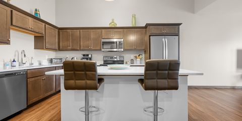 06-118 2871 Spring Rose Cir.jpg