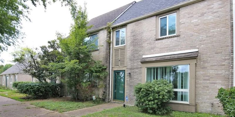 Houston House: 15509 Aldine Westfield Rd