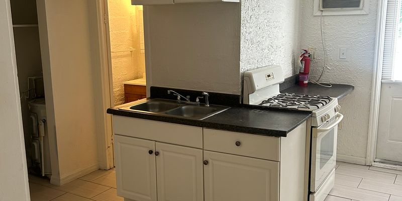 Largo Apartment: 370 3rd Street NW