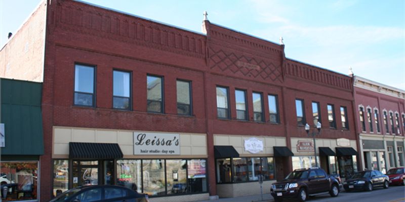 Menomonie Apartment: 224 Main St E