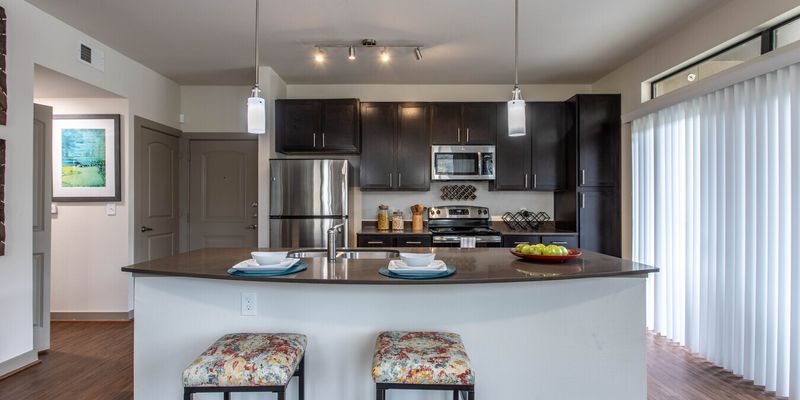 Spring Apartment: 23220 Gosling Rd