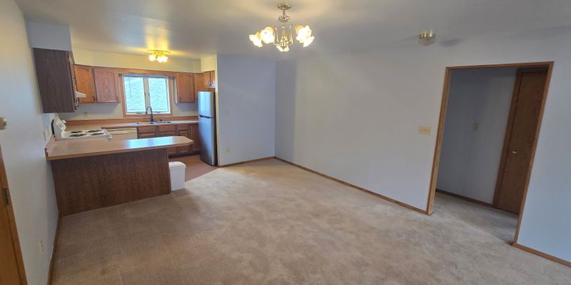 Great Falls Apartment: 700 13th St S