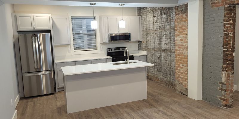 Cleveland Apartment: 2173 Professor Ave