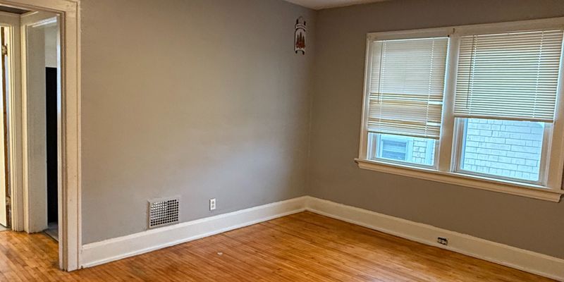 Cincinnati Apartment: 2748 Harris Ave