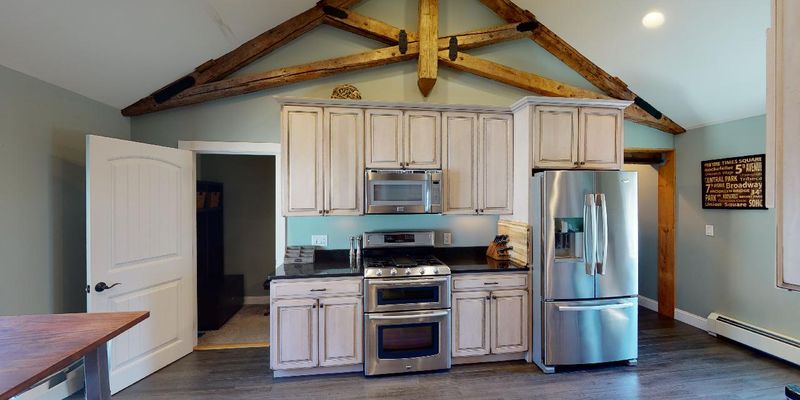 Bangor Apartment: 333 State St