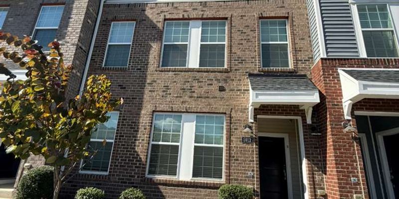 Richmond Townhome: 5912 Whitehurst Ln