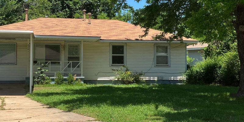 Oklahoma City House: SE 18th St