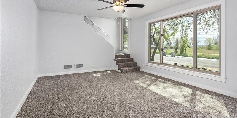 Caldwell House: 2306 N Montana Ave