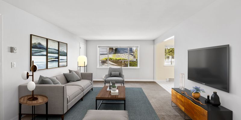 Seattle Apartment: 1518 NW 53rd St