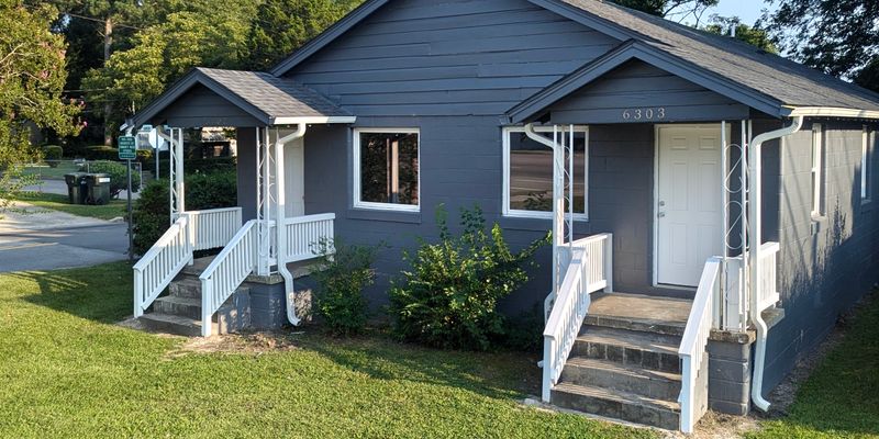 Wilson Apartment: Ward Blvd