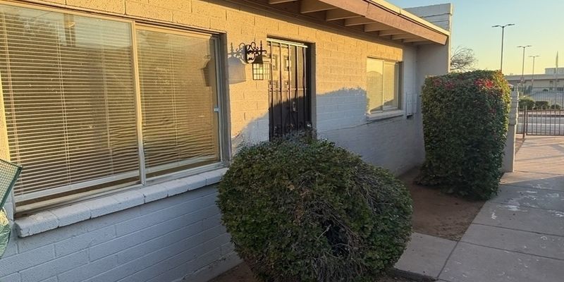 Phoenix Apartment: 4829 N 37th Ave