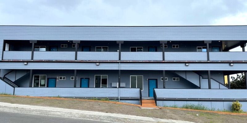 Everett Apartment: 3130 Broadway