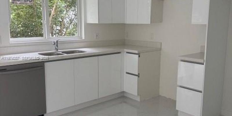 Miami House: 3131 NW 60th St