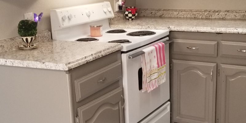 Pharr Apartment: 918 West Caffery Avenue