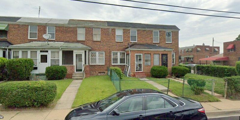 Baltimore House: 3043 Seamon Ave