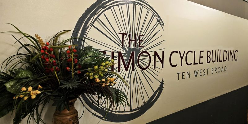 Richmond Apartment: 14 W Broad St