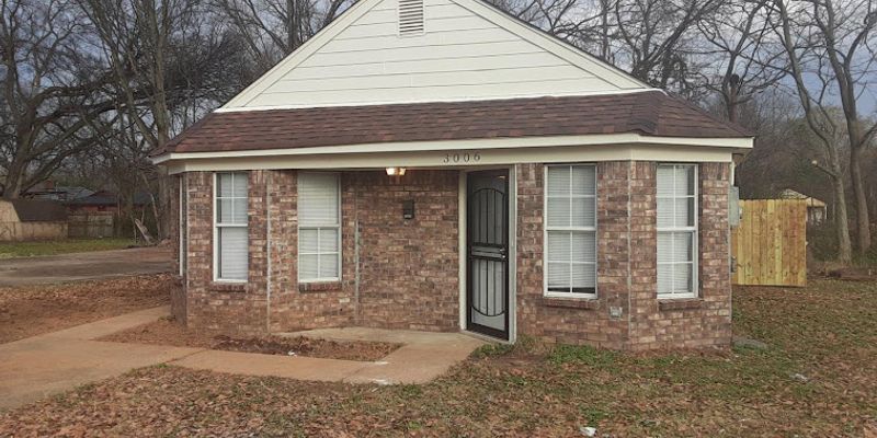 Memphis House: 3006 Calvert Ave