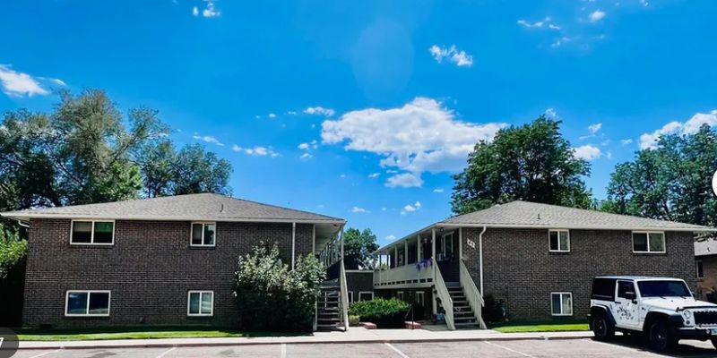 Longmont Apartment: 45 Denver Way