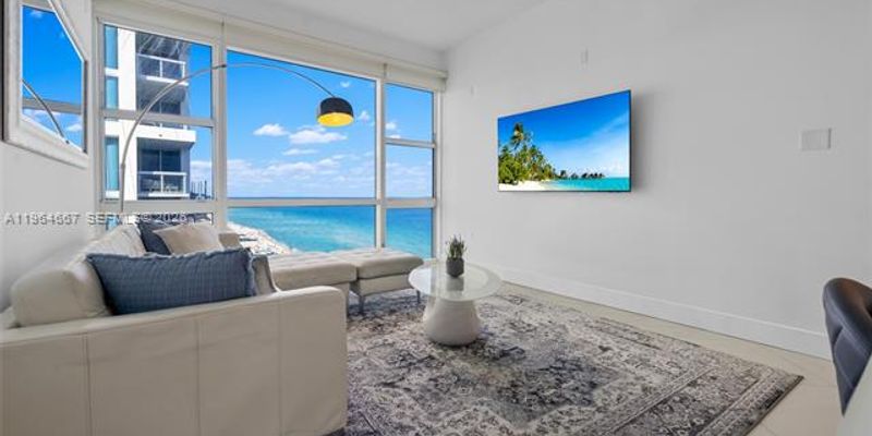Miami Beach Condo: 6801 Collins Ave