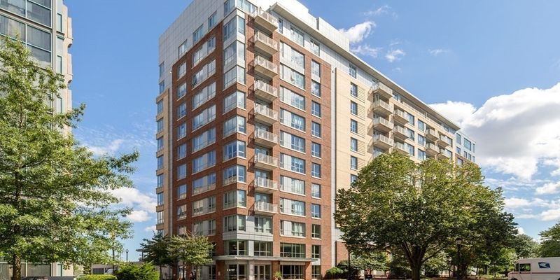 Medford House: 100 Station Landing #APT Q34286N