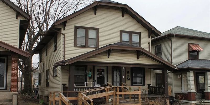 Dayton Apartment: 616-618 Smithville Rd