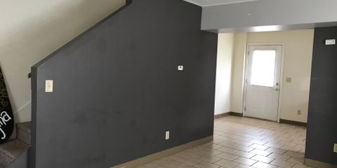 516 C living 2.jpg